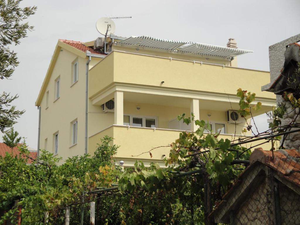 Apartments Vito Trogir Exterior foto